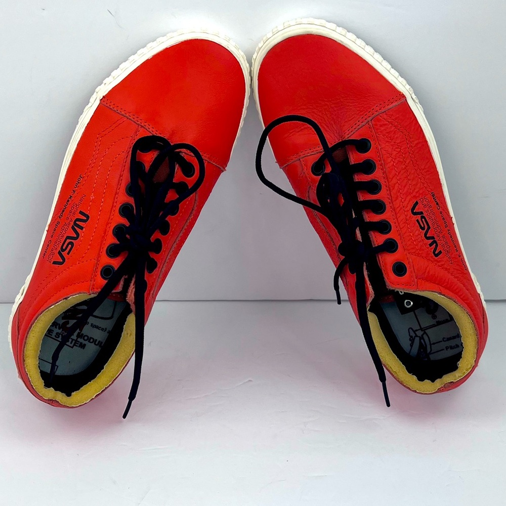 VANS OLD SCHOOL SPACE VOYAGER “FIRECRACKER ORANGE” COLLECTORS,MENS 8.5 WOMENS 10 - Picture 9 of 17